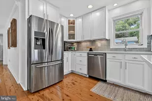512 Riverside Dr, Pasadena, MD 21122 - Photo 11