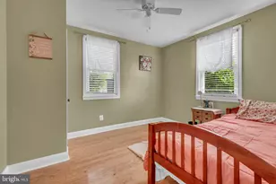 112 S 2nd Ave, Glen Burnie, MD 21061 - Photo 13