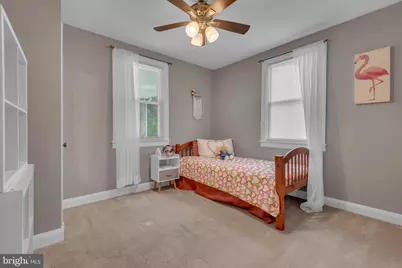113 S 2nd Avenue, Glen Burnie, MD 21061 - Photo 15