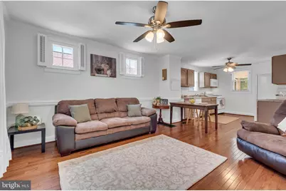 113 S 2nd Avenue, Glen Burnie, MD 21061 - Photo 3