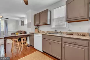 113 S 2nd Ave, Glen Burnie, MD 21061 - Photo 9