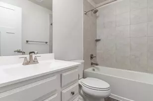 559 Levanna Ln, Glen Burnie, MD 21060 - Photo 7