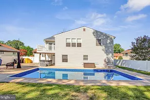 7947 Roxbury Dr, Glen Burnie, MD 21061 - Photo 53