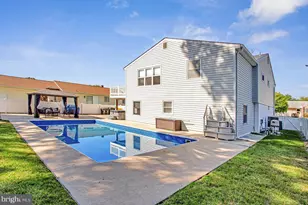 7947 Roxbury Dr, Glen Burnie, MD 21061 - Photo 51