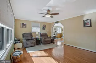 7947 Roxbury Dr, Glen Burnie, MD 21061 - Photo 21
