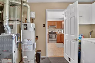 7949 Trafalgar Ct, Severn, MD 21144 - Photo 19