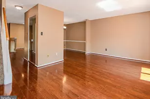 2432 Vineyard Ln, Crofton, MD 21114 - Photo 9