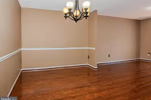 2432 Vineyard Ln, Crofton, MD 21114 - Photo 5