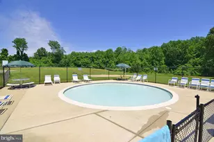 2432 Vineyard Ln, Crofton, MD 21114 - Photo 37