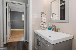 2432 Vineyard Ln, Crofton, MD 21114 - Photo 23