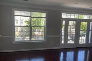 3406 Carriage Walk Ct, Laurel, MD 20724 - Photo 5