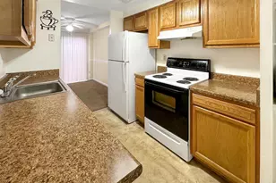 408 West Ct, Glen Burnie, MD 21061 - Photo 11