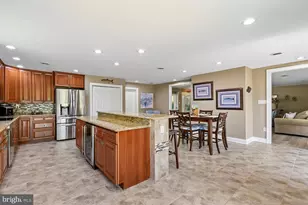 1780 Chesapeake Pl, Pasadena, MD 21122 - Photo 15