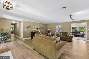 1780 Chesapeake Pl, Pasadena, MD 21122 - Photo 19