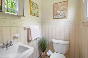 8015 Cross Creek Dr, Glen Burnie, MD 21061 - Photo 13