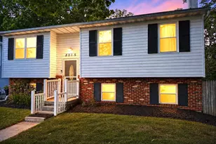 8015 Cross Creek Dr, Glen Burnie, MD 21061 - Photo 1