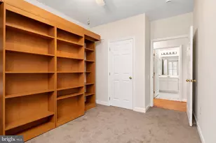 2703 Oak Leaf Ct, Odenton, MD 21113 - Photo 17