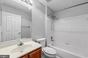 631 Admiral Dr, Annapolis, MD 21401 - Photo 23