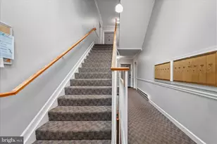 631 Admiral Dr, Annapolis, MD 21401 - Photo 35