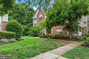 631 Admiral Dr, Annapolis, MD 21401 - Photo 33