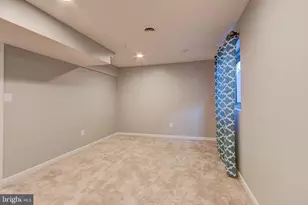 7925 Carriage Dr, Severn, MD 21144 - Photo 29