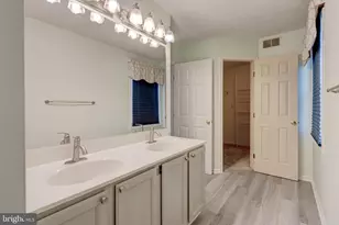 7925 Carriage Dr, Severn, MD 21144 - Photo 21