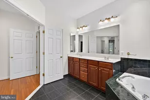 8029 Horicon Point Dr, Millersville, MD 21108 - Photo 27