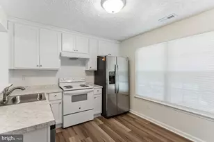 6319 Harris Heights Ave, Glen Burnie, MD 21061 - Photo 3