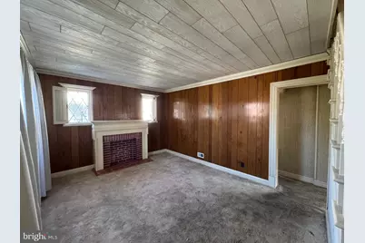 19 Seward Avenue, Brooklyn, MD 21225 - Photo 3