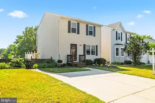 7854 Centergate Ct, Pasadena, MD 21122 - Photo 3