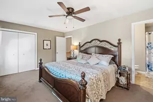 7854 Centergate Ct, Pasadena, MD 21122 - Photo 17