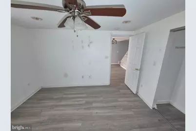 215 Sycamore, Curtis Bay, MD 21226 - Photo 7
