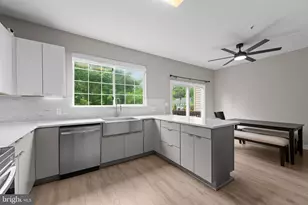 704 Summertime Dr, Odenton, MD 21113 - Photo 19