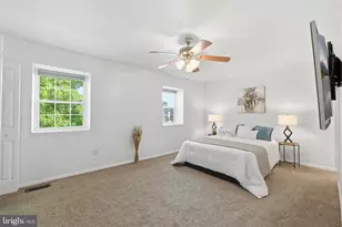 1704 W Bancroft Ln, Crofton, MD 21114 - Photo 13