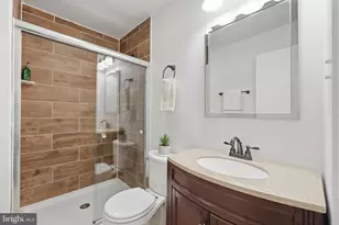 1704 W Bancroft Ln, Crofton, MD 21114 - Photo 19