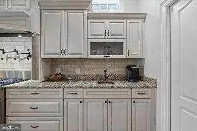 8382 Country Life Road, Pasadena, MD 21122 - Photo 11