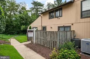 516 West Ct, Glen Burnie, MD 21061 - Photo 3