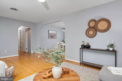 546 Center Drive, Severna Park, MD 21146 - Photo 9