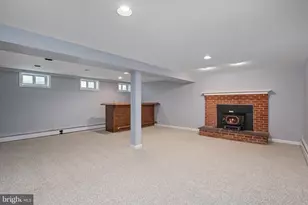 546 Center Dr, Severna Park, MD 21146 - Photo 33
