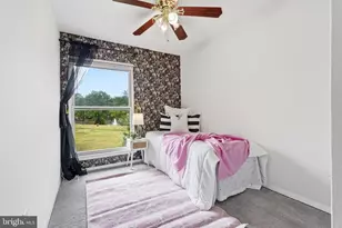 1982 Cambridge Dr, Crofton, MD 21114 - Photo 19