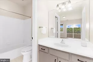 601 Forest Walk Ln, Odenton, MD 21113 - Photo 21