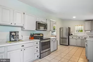 1217 Pine Ave, Shady Side, MD 20764 - Photo 15