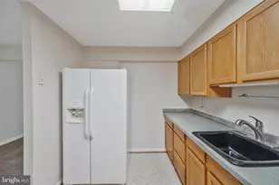 650 Teton Dr, Lothian, MD 20711 - Photo 3