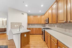 41 Idlecreek Ln, Edgewater, MD 21037 - Photo 9
