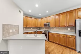 41 Idlecreek Ln, Edgewater, MD 21037 - Photo 7