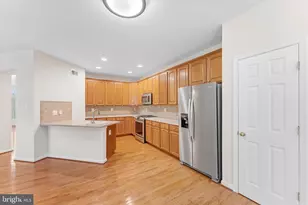 41 Idlecreek Ln, Edgewater, MD 21037 - Photo 5