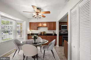 1764 Castleford Square, Crofton, MD 21114 - Photo 3
