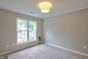 2244 Commissary Cir, Odenton, MD 21113 - Photo 37