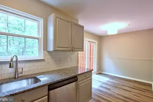 2244 Commissary Cir, Odenton, MD 21113 - Photo 13