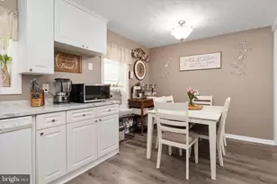 5208 Patrick Henry Dr, Baltimore, MD 21225 - Photo 11